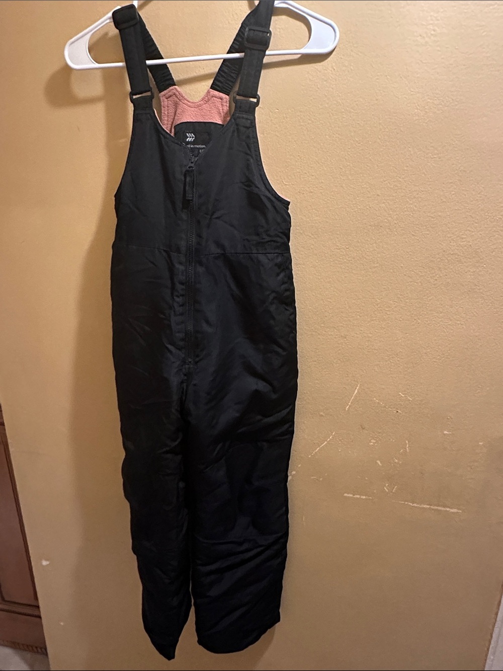 All in motion  Black Insulated Bib Snow Pants - Classic Cold-Weather Overalls